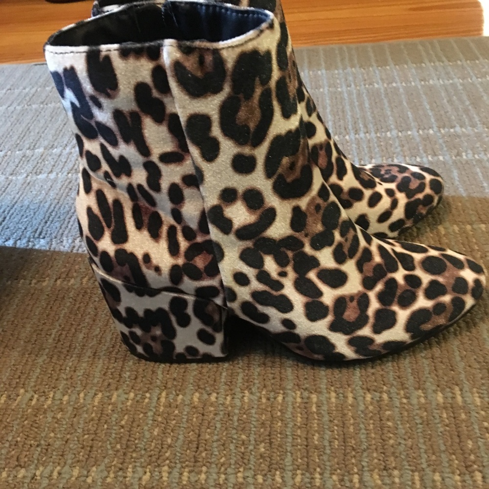Madden Girl Leopard / Cheetah Shoes